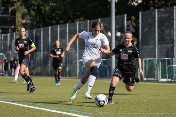 Bild 132 - wBJ Alstertal-Langenhorn - SV Henstedt-Ulzburg : Ergebnis: 4:1